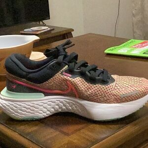 Nike Black and Pink Performance Sneakers